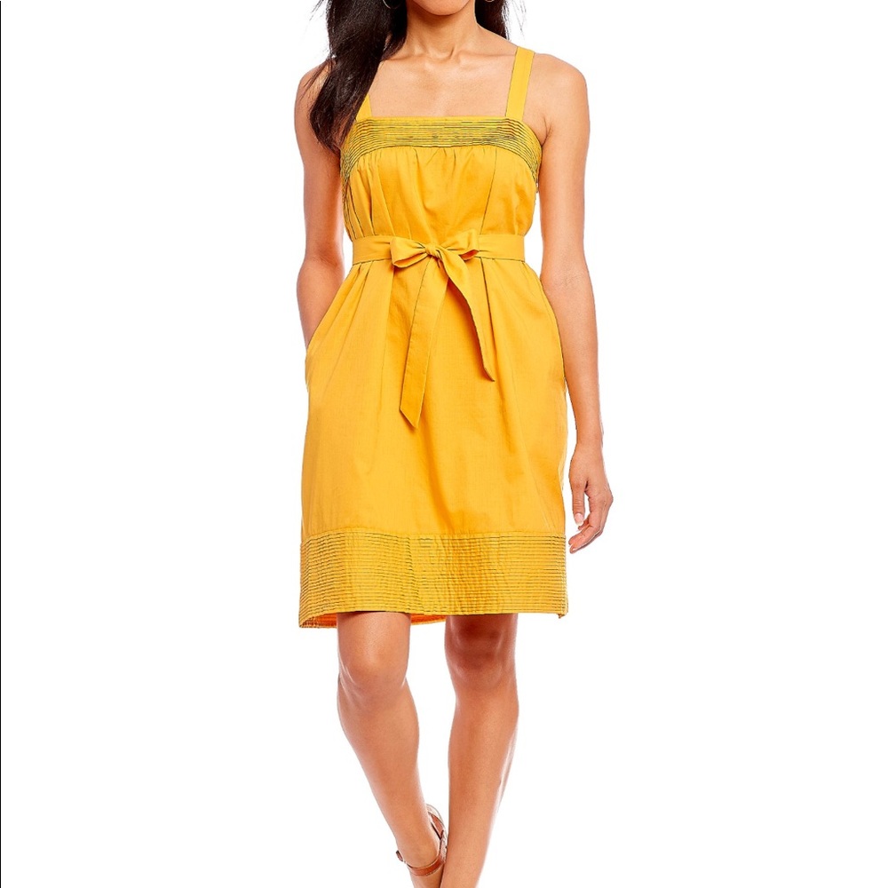 Cremieux bow tie dress